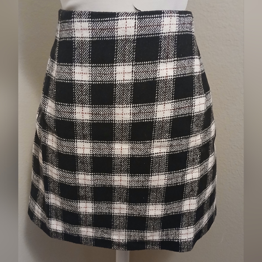 Forever 21 Black and White Plaid Mini Skirt
